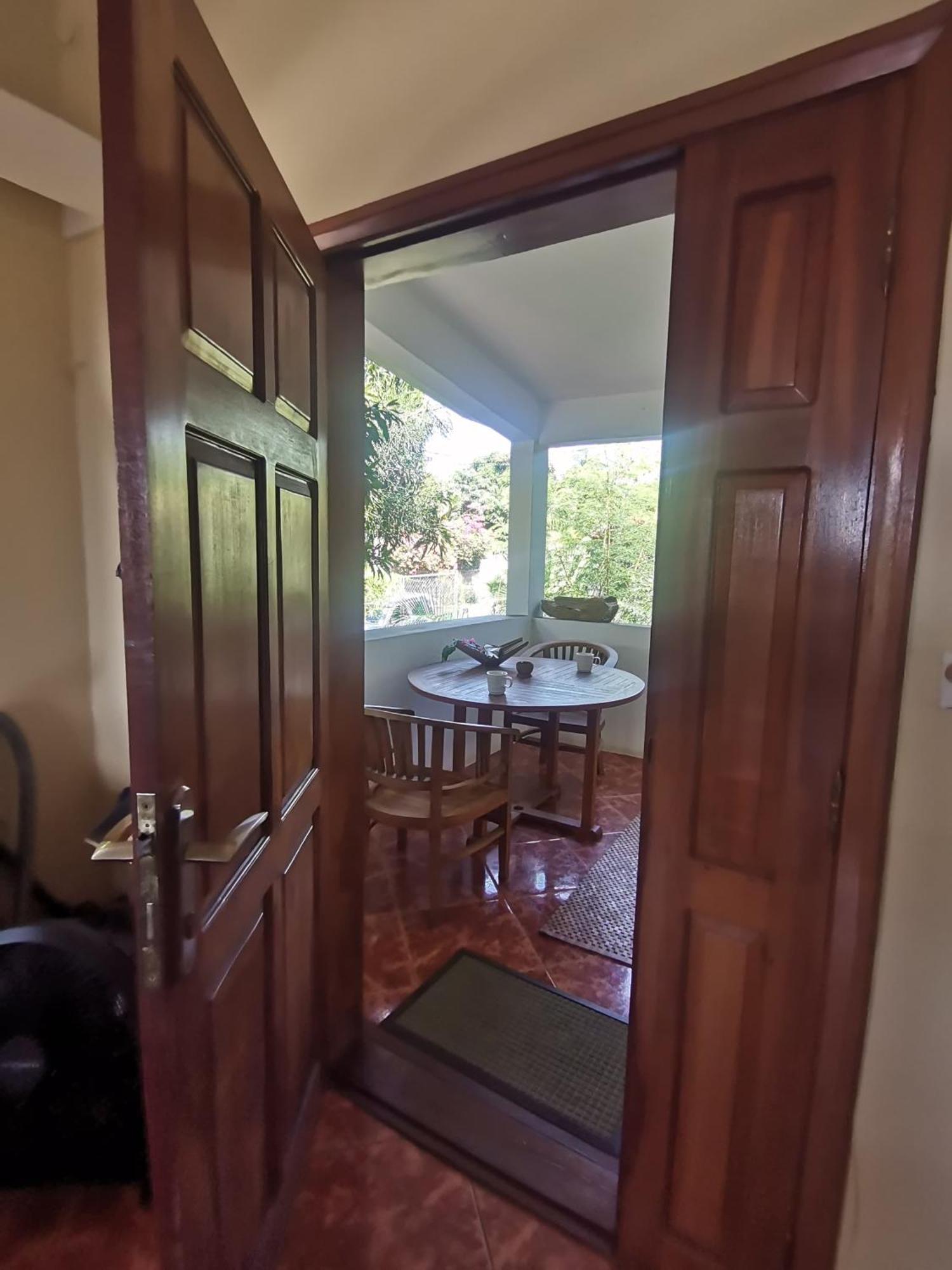 Modern Apartment/3Bedrooms/2Bathrooms/Rooftop/Jacuzzi Pointe aux Sable Exterior foto